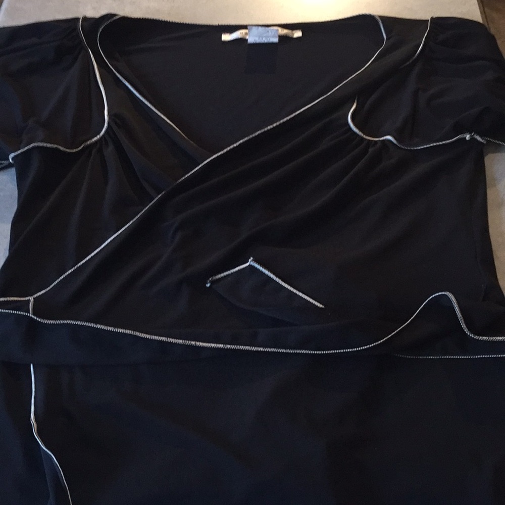 Max studio black wrap top with white trim- size L